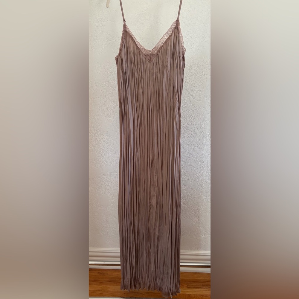 H&M Blush Mauve Lace Trim Maxi Slip Dress | Size Medium